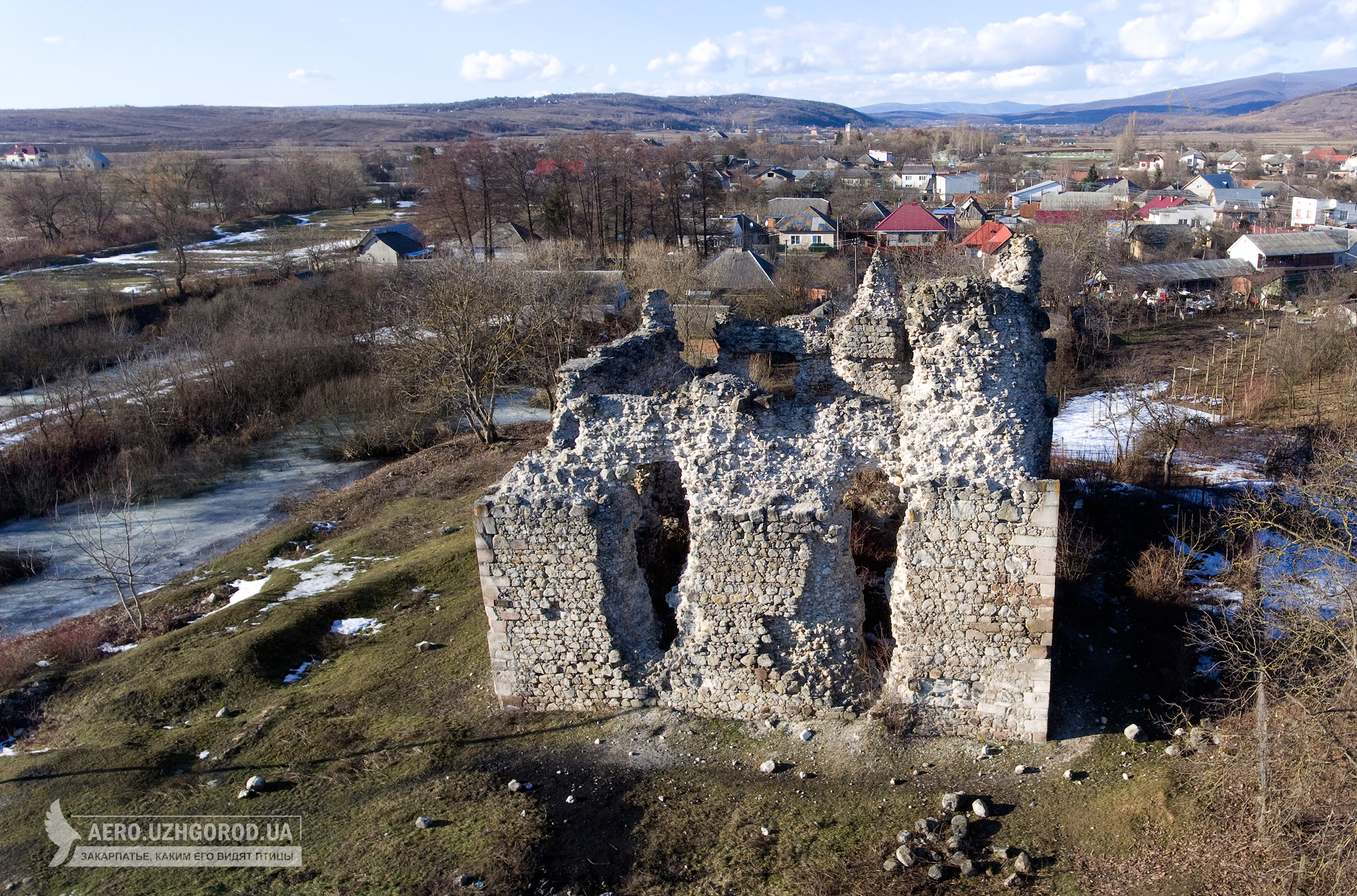 Чотири замки Закарпаття перейшли на баланс Закарпатської облради