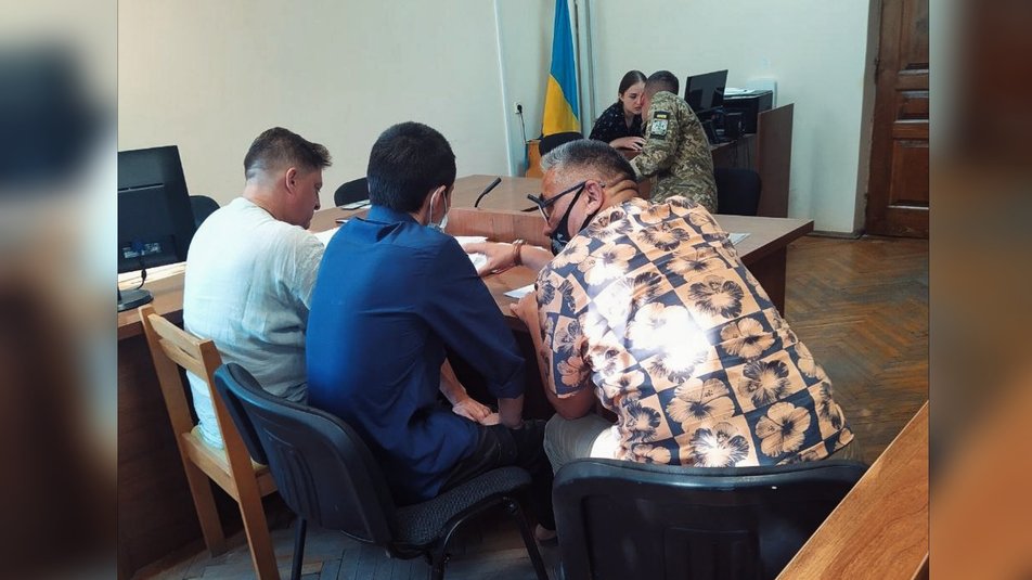 Захисника уйгурів з Китаю, якого повернули в Україну зі Словаччини, попросив визнати його біженцем (ФОТО)