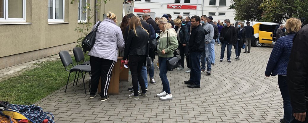 "День кар’єри" провели в обласному центрі зайнятості в Ужгороді (ФОТО, ВІДЕО)