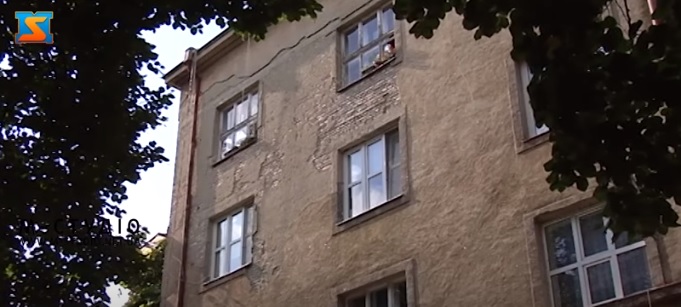 У центрі Ужгорода тріщить по швах історична пам’ятка – будинок Рафанда (ВІДЕО)