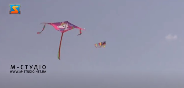 Фестиваль повітряних зміїв відбувся в Ужгороді (ВІДЕО)