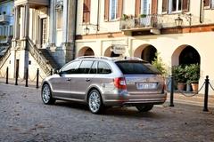 Закарпатський «Єврокар» розпочав постачання нової моделі Skoda Superb Combi