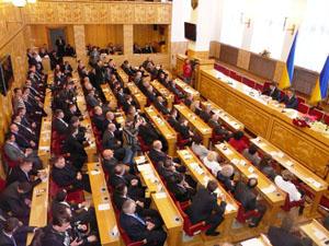 Хворі на енурез депутати облради до клозету можуть і не добігти