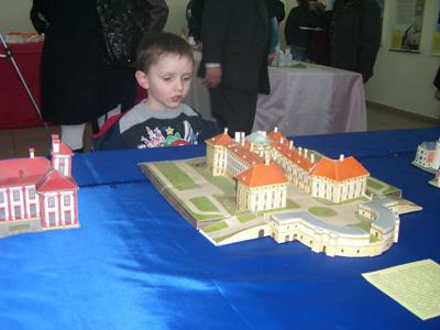 Казкова країна укріплень та замків відкрилася ужгородцям