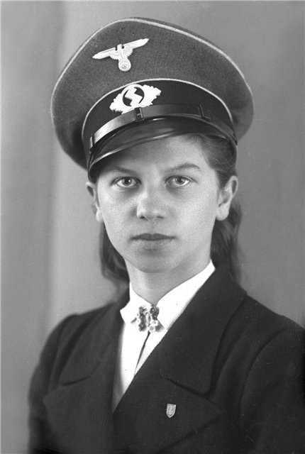 Украинская помощница Sonderdienst